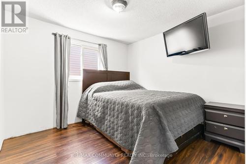 16 Hallen Road, Brampton, ON - Indoor Photo Showing Bedroom