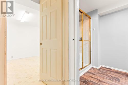 16 Hallen Road, Brampton, ON - Indoor Photo Showing Other Room