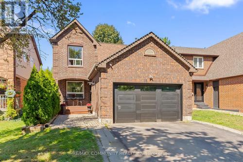 16 Hallen Road, Brampton (Fletcher'S West), ON - Outdoor