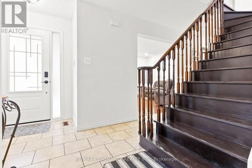 16 Hallen Road, Brampton (Fletcher'S West), ON - Indoor Photo Showing Other Room