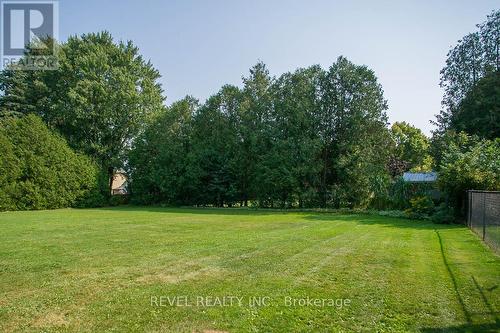 386 Maple Avenue S, Brant (Burford), ON - Outdoor