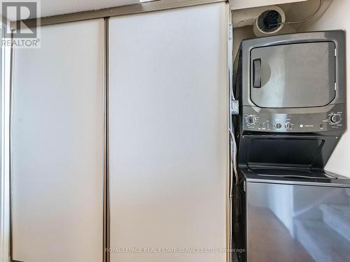 Unit 8 - 284 Mill Road, Toronto (Markland Wood), ON - Indoor Photo Showing Laundry Room