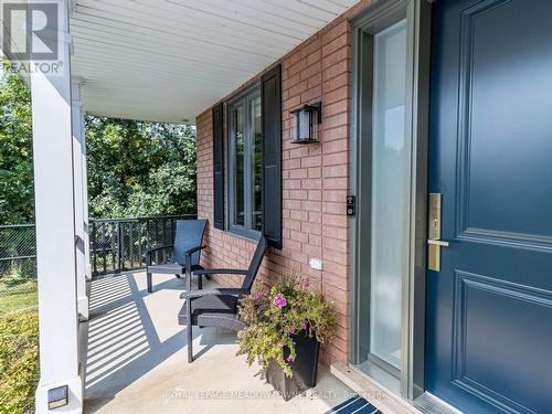 916 Mcduffe Crescent, Milton (Beaty), ON - Outdoor With Deck Patio Veranda With Exterior