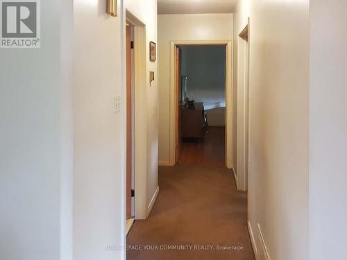 14 May Avenue, Richmond Hill (North Richvale), ON - Indoor Photo Showing Other Room