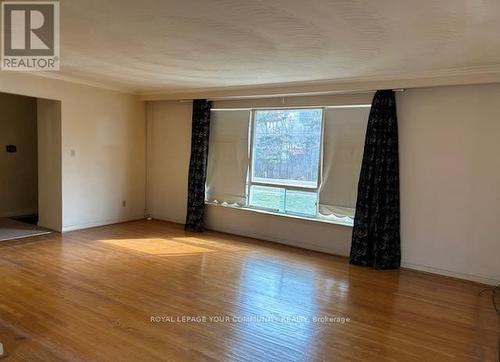 14 May Avenue, Richmond Hill, ON - Indoor Photo Showing Other Room