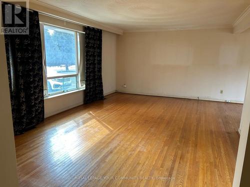 14 May Avenue, Richmond Hill, ON - Indoor Photo Showing Other Room