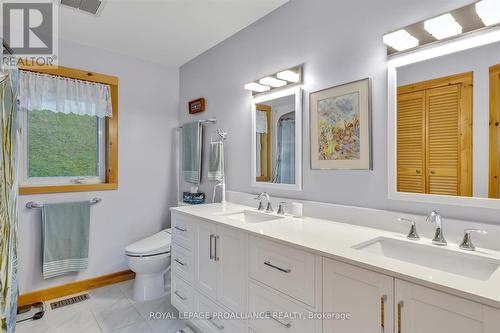 149 Park Lane, Asphodel-Norwood, ON - Indoor Photo Showing Bathroom