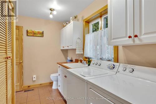 149 Park Lane, Asphodel-Norwood, ON - Indoor Photo Showing Laundry Room