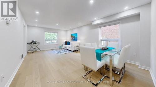 32 Muster Court, Markham, ON - Indoor Photo Showing Dining Room