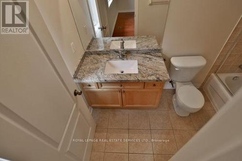 1523 Arrowhead Road, Oakville, ON - Indoor Photo Showing Bathroom