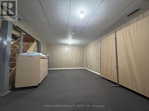 238 Cedar Street, Cambridge, ON - Indoor Photo Showing Laundry Room