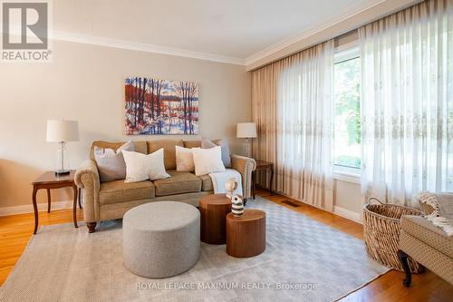 49 Westhumber Boulevard, Toronto (West Humber-Clairville), ON - Indoor Photo Showing Living Room