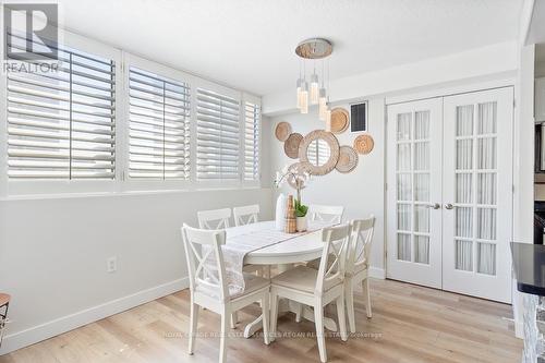 609 - 3590 Kaneff Crescent, Mississauga, ON - Indoor Photo Showing Dining Room