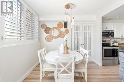 609 - 3590 Kaneff Crescent, Mississauga (Mississauga Valleys), ON - Indoor Photo Showing Dining Room