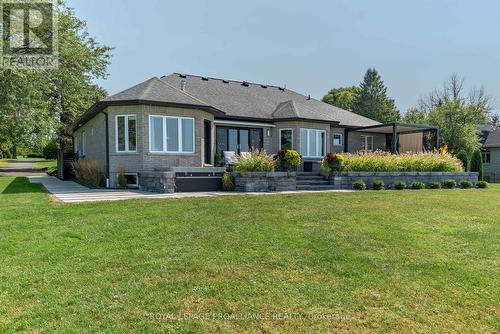 2400 County Rd 3, Prince Edward County (Ameliasburgh), ON - Outdoor