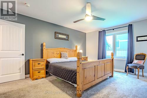 170 Lakewood Avenue, Fort Erie, ON - Indoor Photo Showing Bedroom