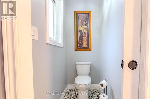 170 Lakewood Avenue, Fort Erie, ON - Indoor Photo Showing Bathroom