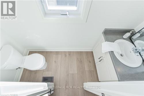 518 Newfoundland Street, Wellington North (Mount Forest), ON - Indoor Photo Showing Bathroom