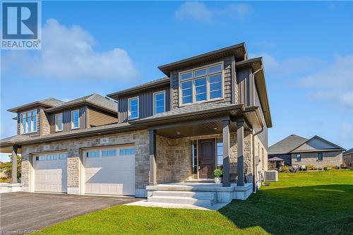 518 Newfoundland Street, Mount Forest, ON - Outdoor With Deck Patio Veranda With Facade