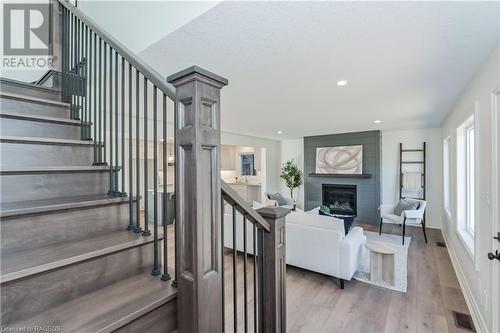 518 Newfoundland Street, Mount Forest, ON - Indoor Photo Showing Other Room With Fireplace