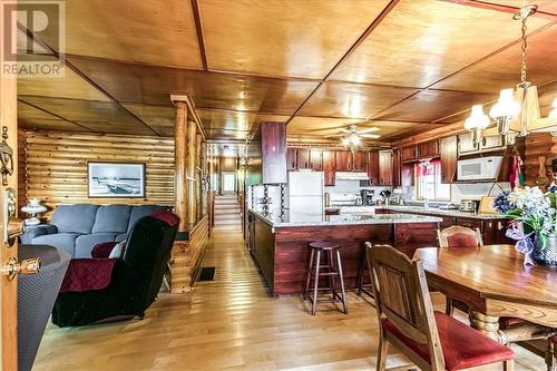 50B Filion Road, Field, ON - Indoor Photo Showing Dining Room