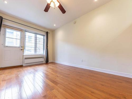 Chambre Ã Â coucher - 300-3549 Av. Lorne, Montréal (Le Plateau-Mont-Royal), QC 