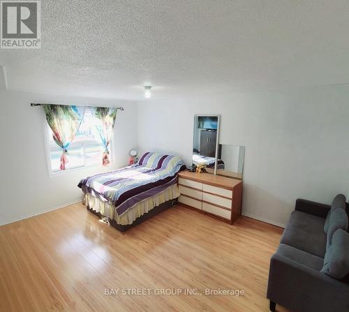 73 Treetops Court, Toronto, ON - Indoor Photo Showing Bedroom