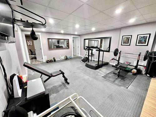 680 Maki Road, Murillo, ON - Indoor Photo Showing Gym Room