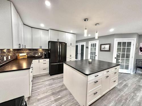 680 Maki Road, Murillo, ON - Indoor Photo Showing Kitchen With Stainless Steel Kitchen With Upgraded Kitchen