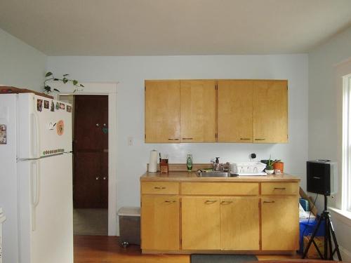 306 First Street East, Fort Frances, ON - Indoor Photo Showing Kitchen