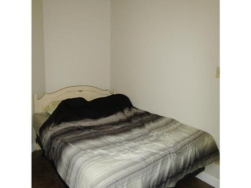 306 First Street East, Fort Frances, ON - Indoor Photo Showing Bedroom