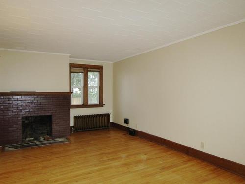 306 First Street East, Fort Frances, ON - Indoor With Fireplace