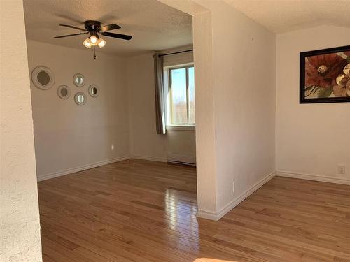 1172 Redford Road, Emo, ON - Indoor Photo Showing Other Room