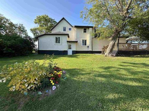 1172 Redford Road, Emo, ON - Outdoor