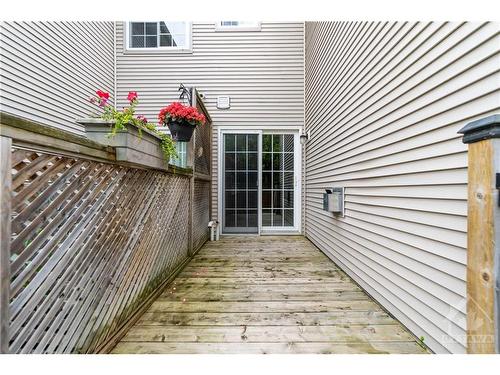 27 Fieldberry Private, Ottawa, ON 