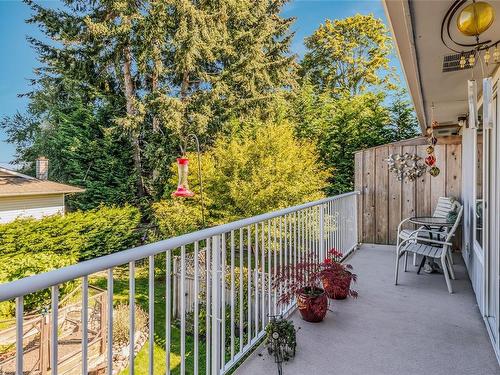 3-1225 Centre Rd, Qualicum Beach, BC 