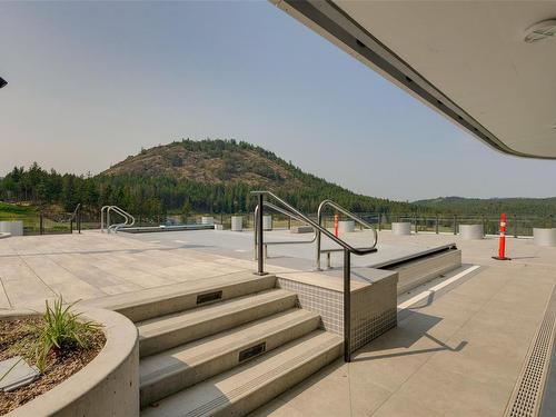 1113-2000 Hannington Rd, Langford, BC - Outdoor With In Ground Pool