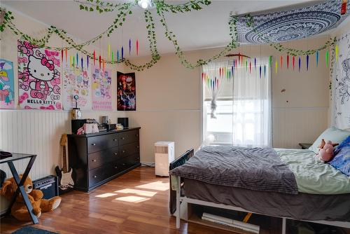 1605 15 Avenue, Vernon, BC - Indoor Photo Showing Bedroom