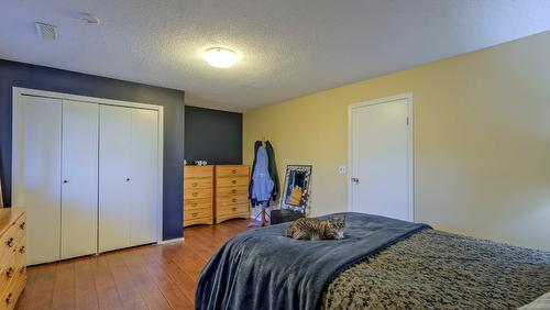 11091 Eva Road, Lake Country, BC - Indoor Photo Showing Bedroom