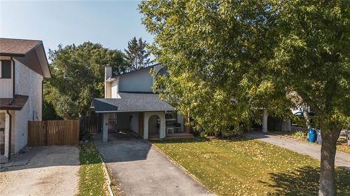 6 Briarbrook Bay, Winnipeg, MB 