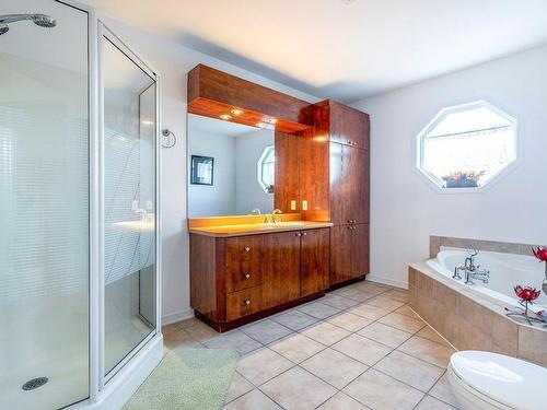 Salle de bains - 6755 Rue Booker, Brossard, QC - Indoor Photo Showing Bathroom