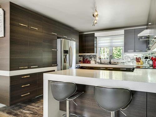 Kitchen - 11 Ch. Des Fougères, Saint-Sauveur, QC - Indoor Photo Showing Kitchen With Upgraded Kitchen