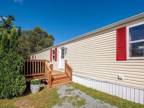 15 Bumpy Lane, Lake Echo, NS 