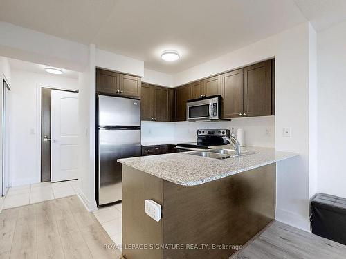 408-1060 Sheppard Ave W, Toronto, ON - Indoor Photo Showing Kitchen With Stainless Steel Kitchen With Double Sink