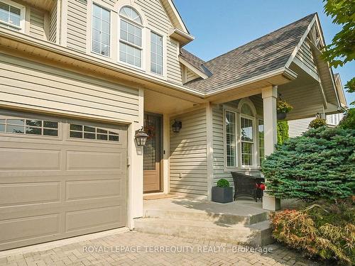 2187 Austin Crt, Burlington, ON - Outdoor