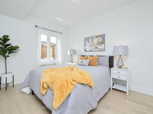 107-310 Broadway, Orangeville, ON - Indoor Photo Showing Bedroom