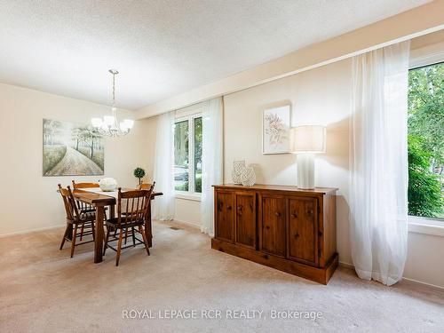 122 Church St, Orangeville, ON - Indoor Photo Showing Dining Room