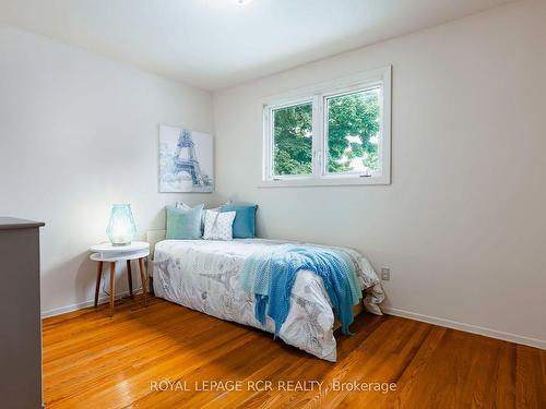 122 Church St, Orangeville, ON - Indoor Photo Showing Bedroom