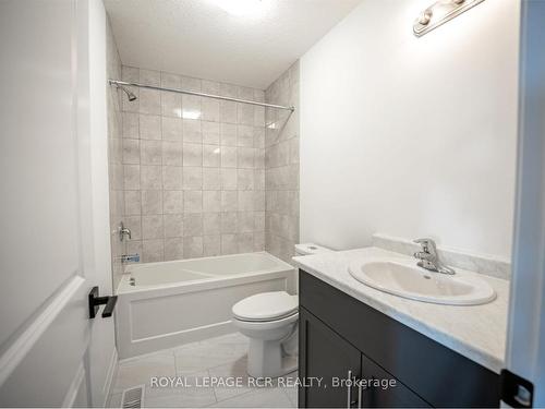 249 Schmidt Dr, Wellington North, ON - Indoor Photo Showing Bathroom