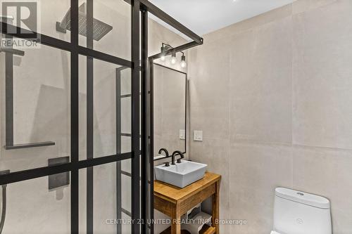 1738 Poplar Point Road, Smith-Ennismore-Lakefield, ON - Indoor Photo Showing Bathroom